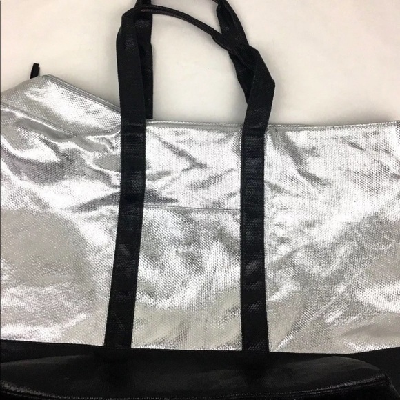 Victorias Secret Beach Pool Travel Silver Bag Tote - Picture 4 of 6